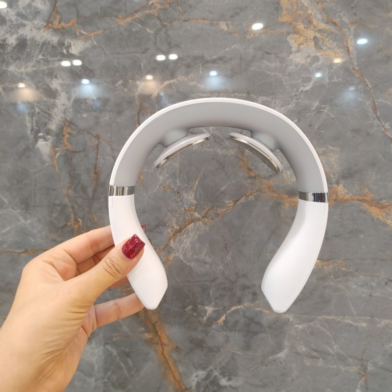 ست هدیه فلاسک استیل و ماساژور گردن الکتریکی کاربردی ست هدیه فلاسک استیل و ماساژور گردن الکتریکی کاربردی